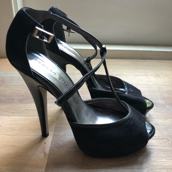 steve madden black stilettos